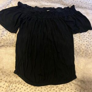 Ella Moss Black Off-Shoulder Blouse